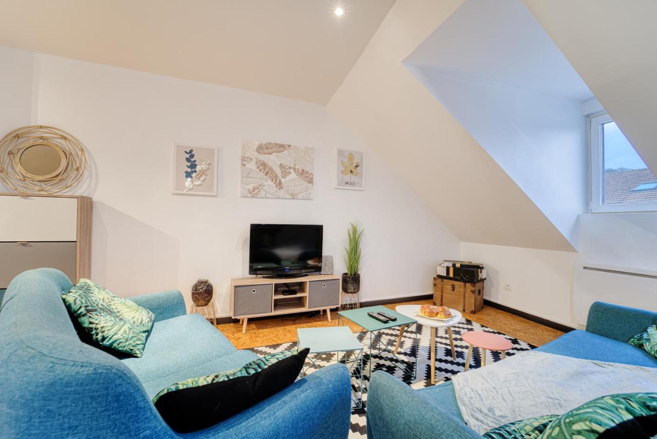 Apartamento Sous Les Etoiles Metz Luxembourg Un-Sejour-A-Part Clouange Exterior foto